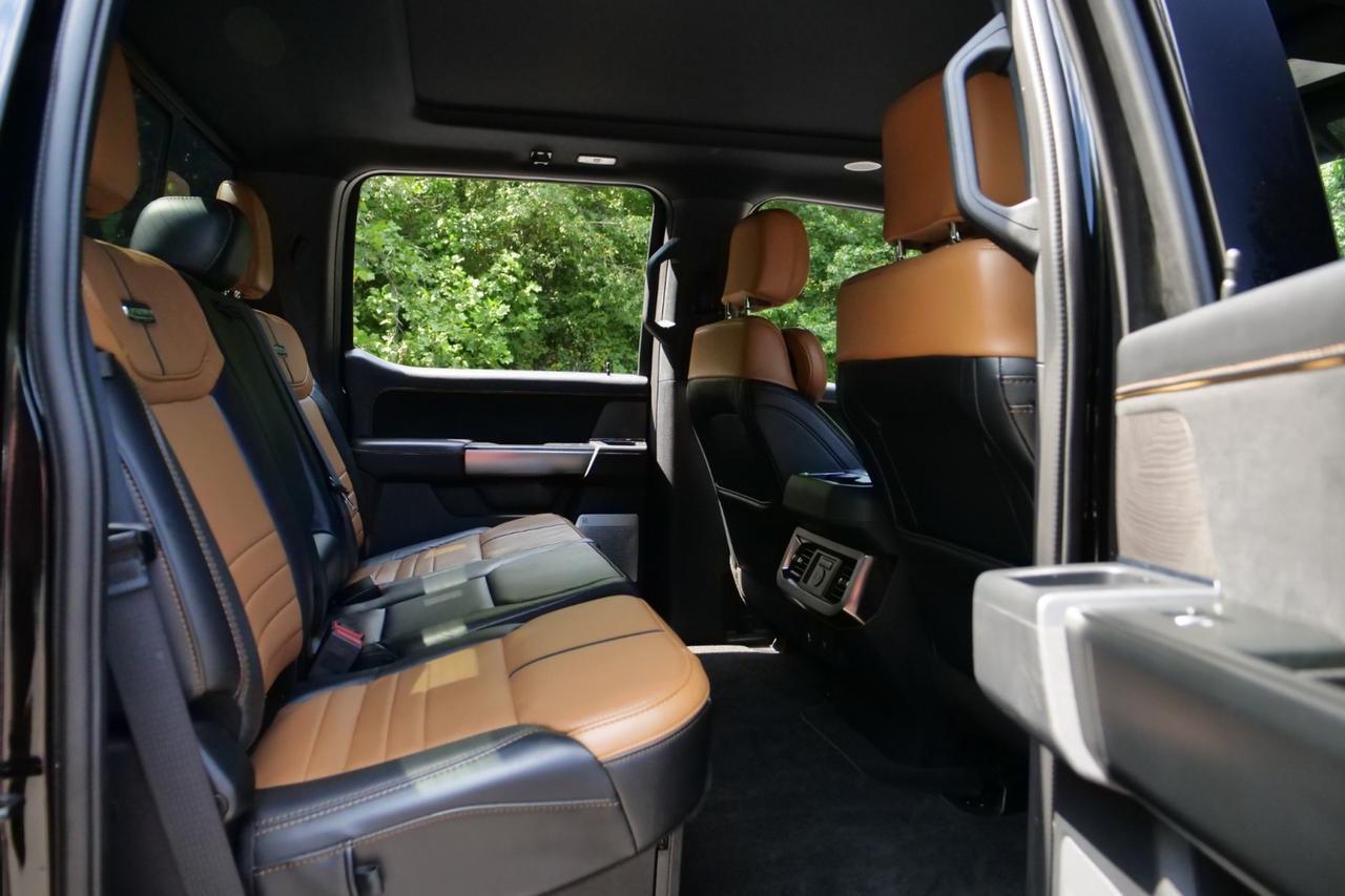 2024 Ford Super Duty F-450 Platinum 4X4 / DRW / HO Diesel / Massage Seats! Lincolnton NC