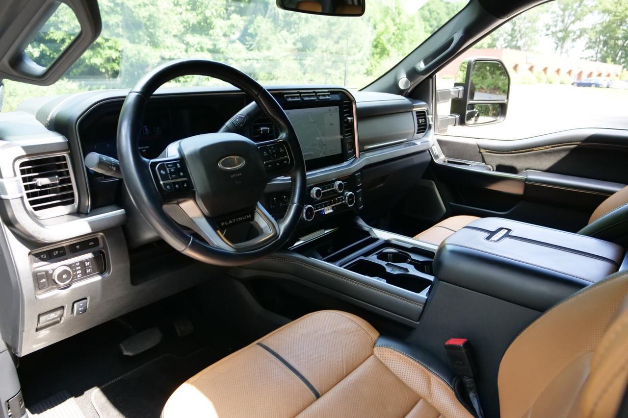2024 Ford Super Duty F-450 Platinum 4X4 / DRW / HO Diesel / Massage Seats! Lincolnton NC