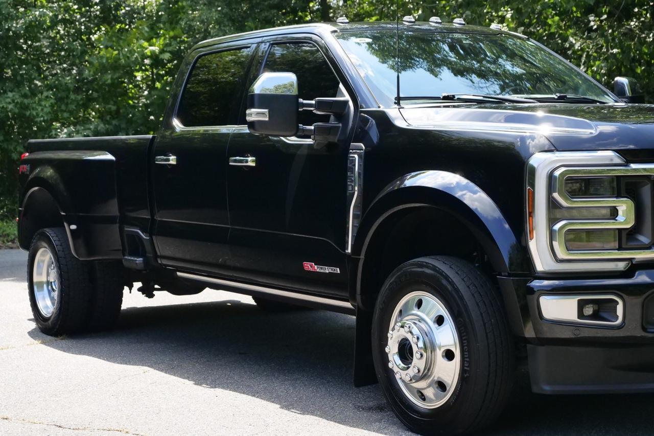 2024 Ford Super Duty F-450 Platinum 4X4 / DRW / HO Diesel / Massage Seats! Lincolnton NC