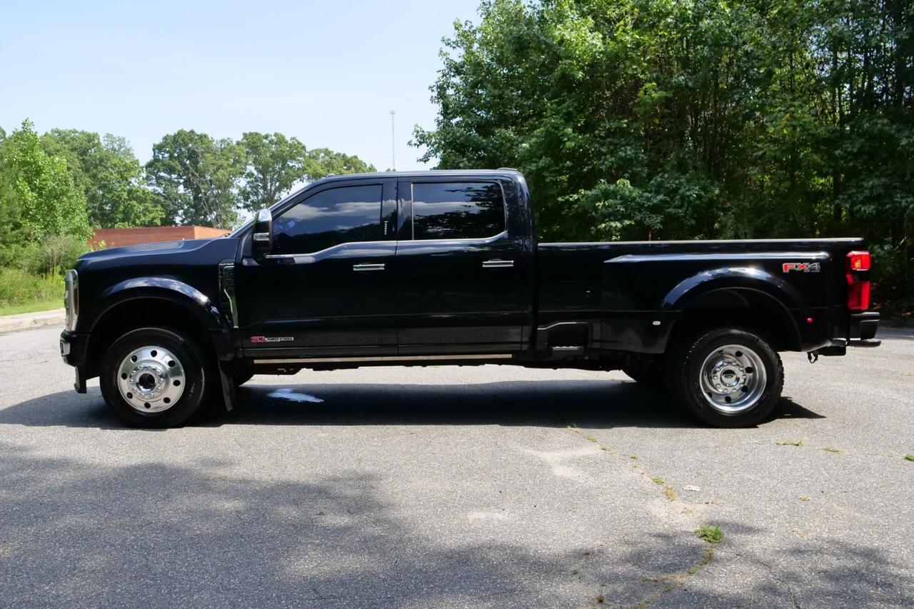2024 Ford Super Duty F-450 Platinum 4X4 / DRW / HO Diesel / Massage Seats! Lincolnton NC