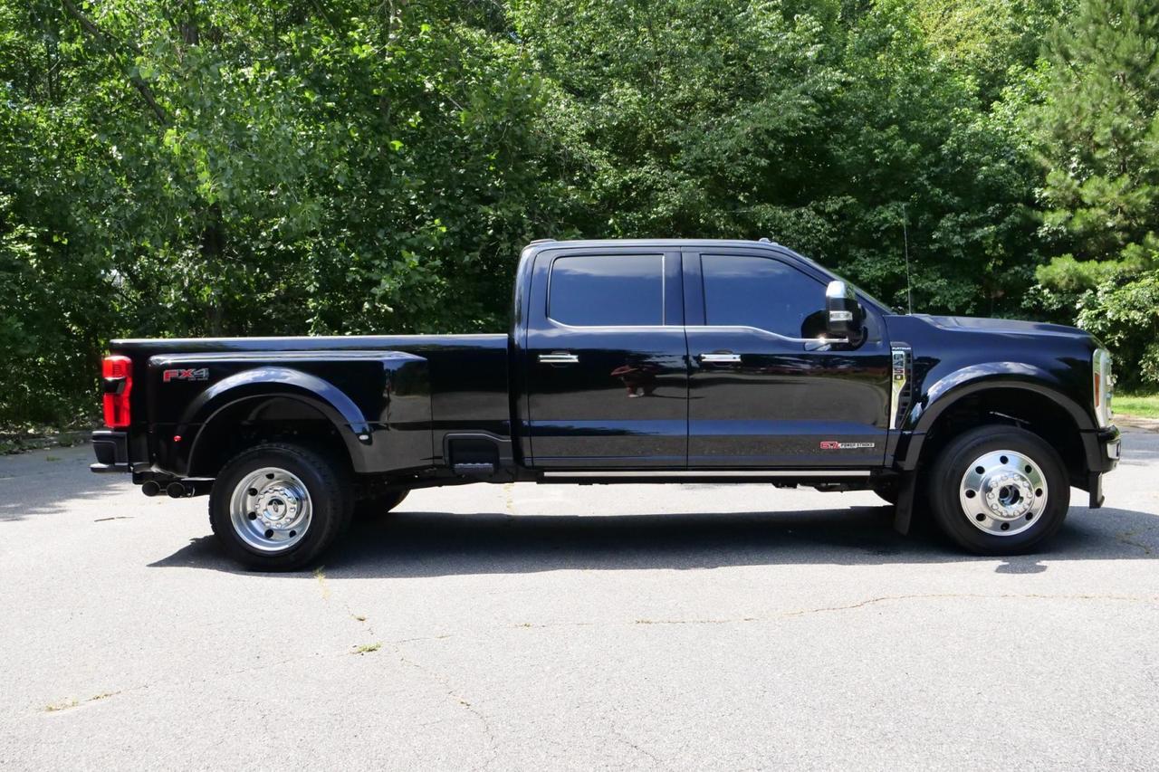 2024 Ford Super Duty F-450 Platinum 4X4 / DRW / HO Diesel / Massage Seats! Lincolnton NC