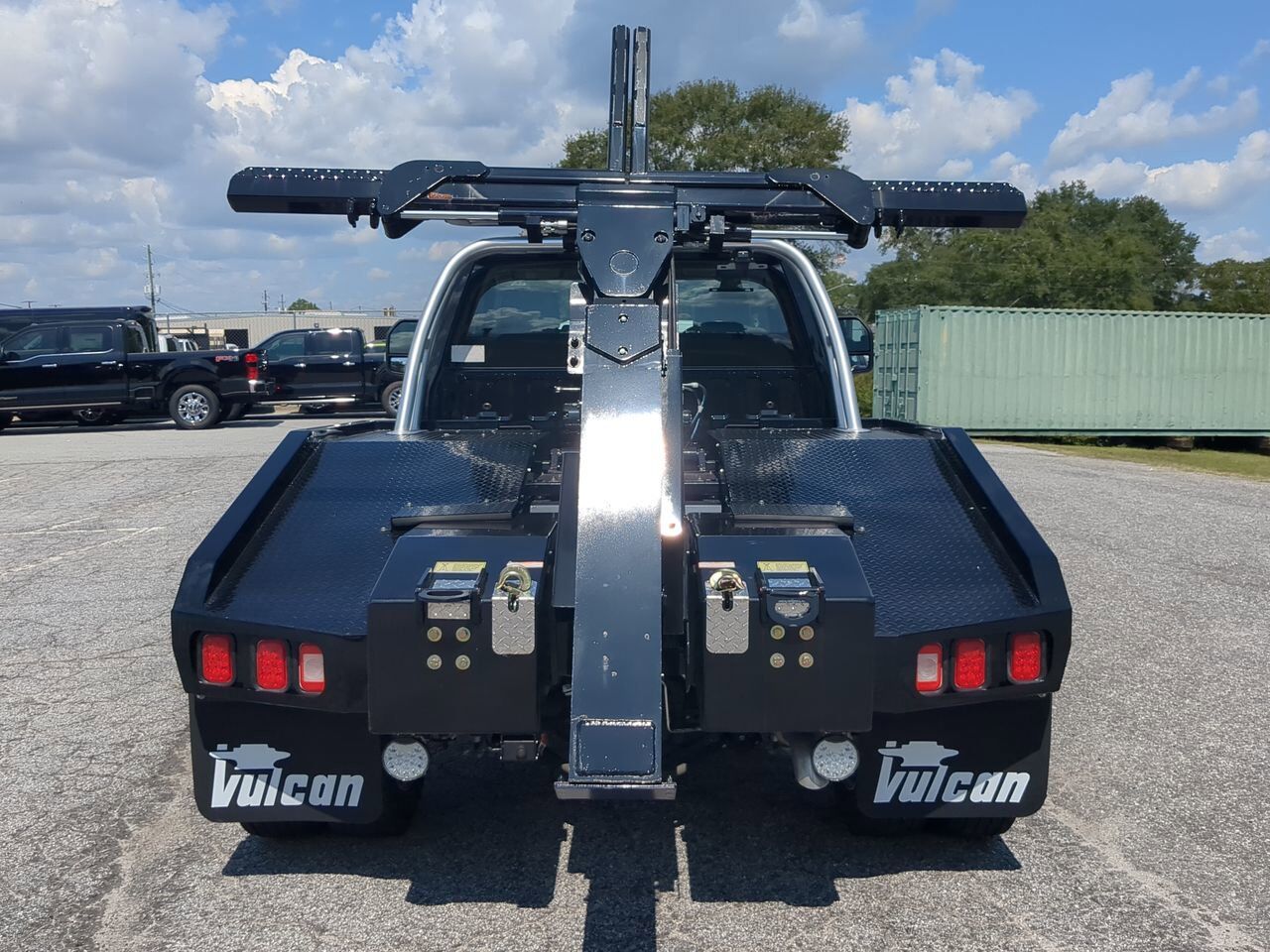 2024 Ford Super Duty F-450 with Vulcan 810 Self Loader WRECKER BODY Winder GA