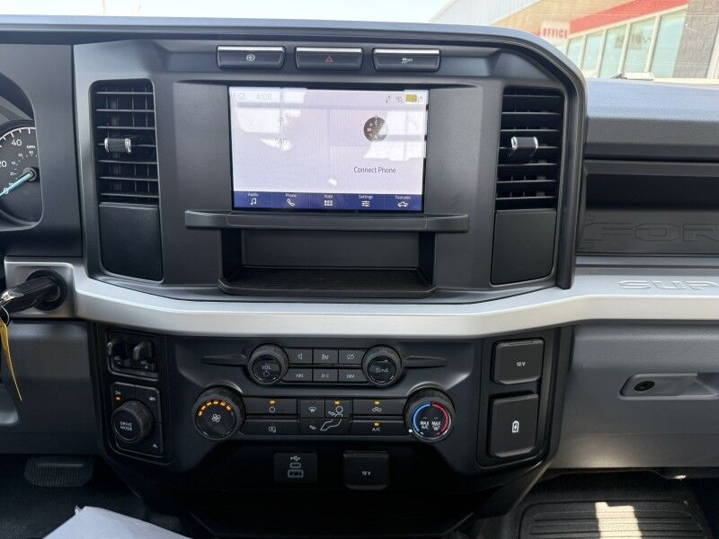 2024 Ford Super Duty F-550 4x4 Diesel Flatbed XL Collinsville OK