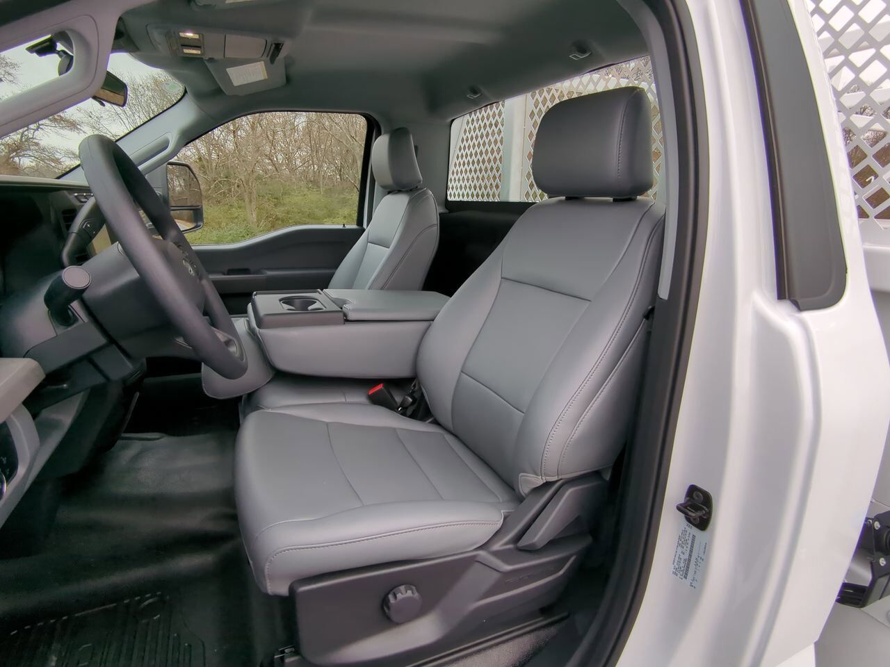 2024 Ford Super Duty F-550 DRW Contractor Truck Winder GA