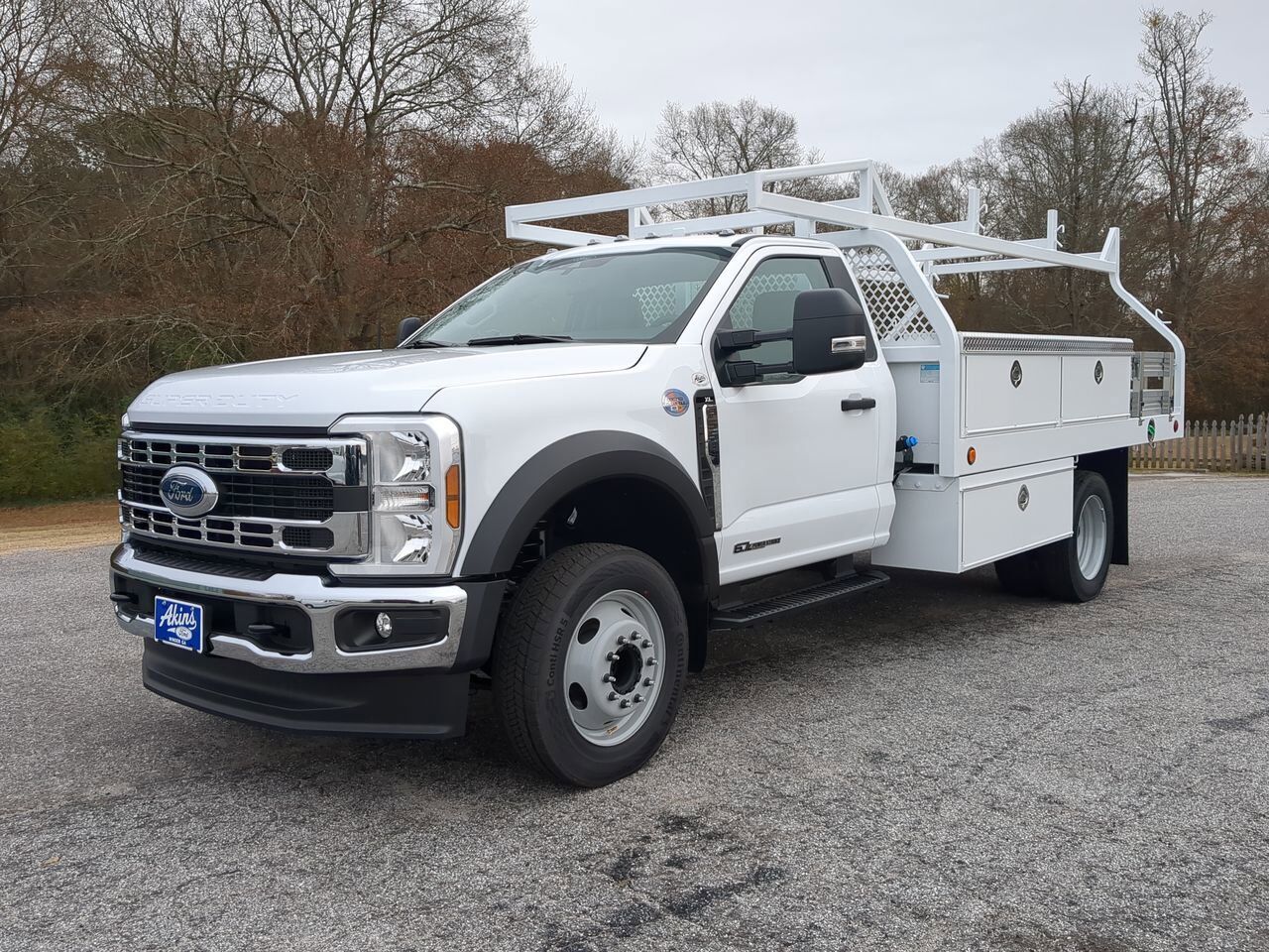 2024 Ford Super Duty F-550 DRW Contractor Truck Winder GA