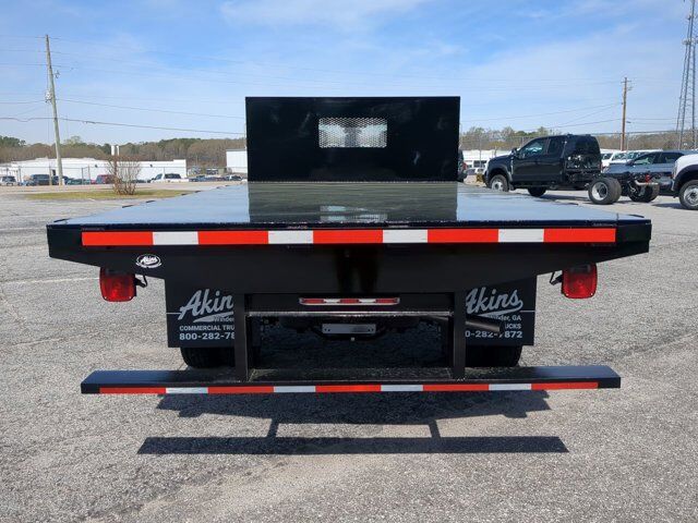 2024 Ford Super Duty F-550 DRW Flatbed Appleton WI