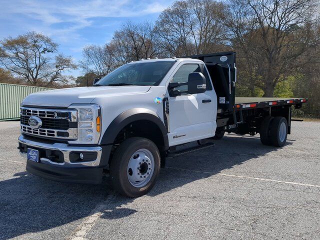 2024 Ford Super Duty F-550 DRW Flatbed Appleton WI