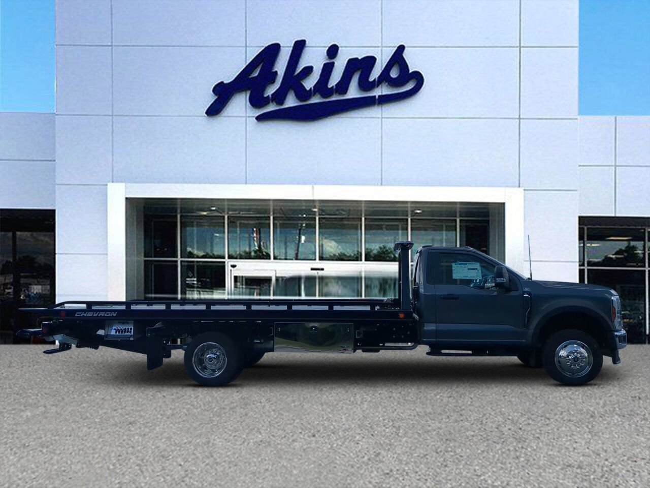 2024 Ford Super Duty F-550 DRW Rollback Winder GA