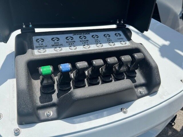 2024 Ford Super Duty F-550 XLT Jerr-Dan MPL-40 Standard Duty Wrecker Truck Tampa FL