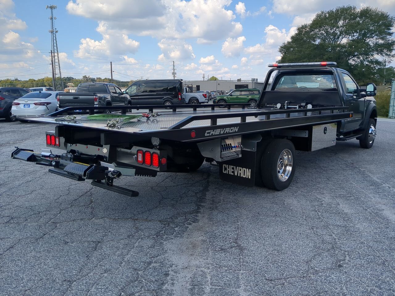 2024 Ford Super Duty F-550 with 19.5ft Chevron Rollback ROLLBACK Winder GA