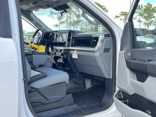 2024 Ford Super Duty F-600 4X4 Stellar Shuttle 108-12 Hook Lift Truck with 12&apos; Container Homestead FL