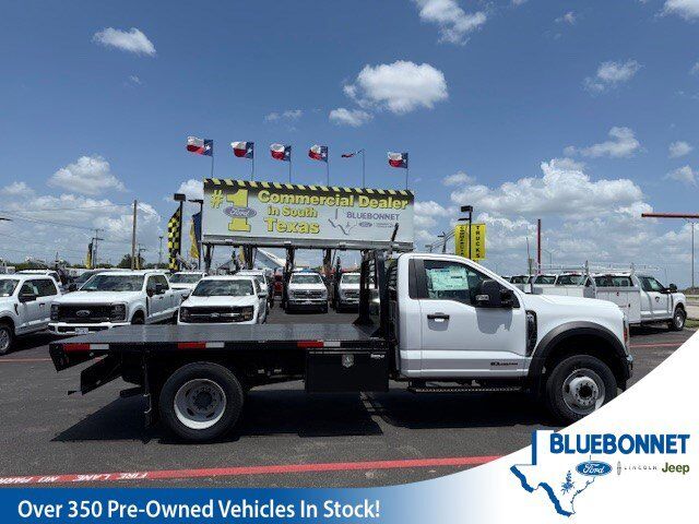 2024 Ford Super Duty F-600 DRW Flatbed XL New Braunfels TX