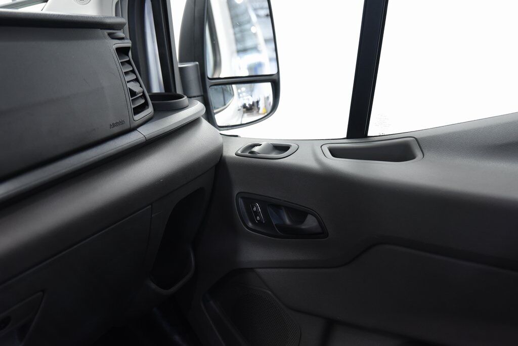 2024 Ford Transit-250 Base Akron