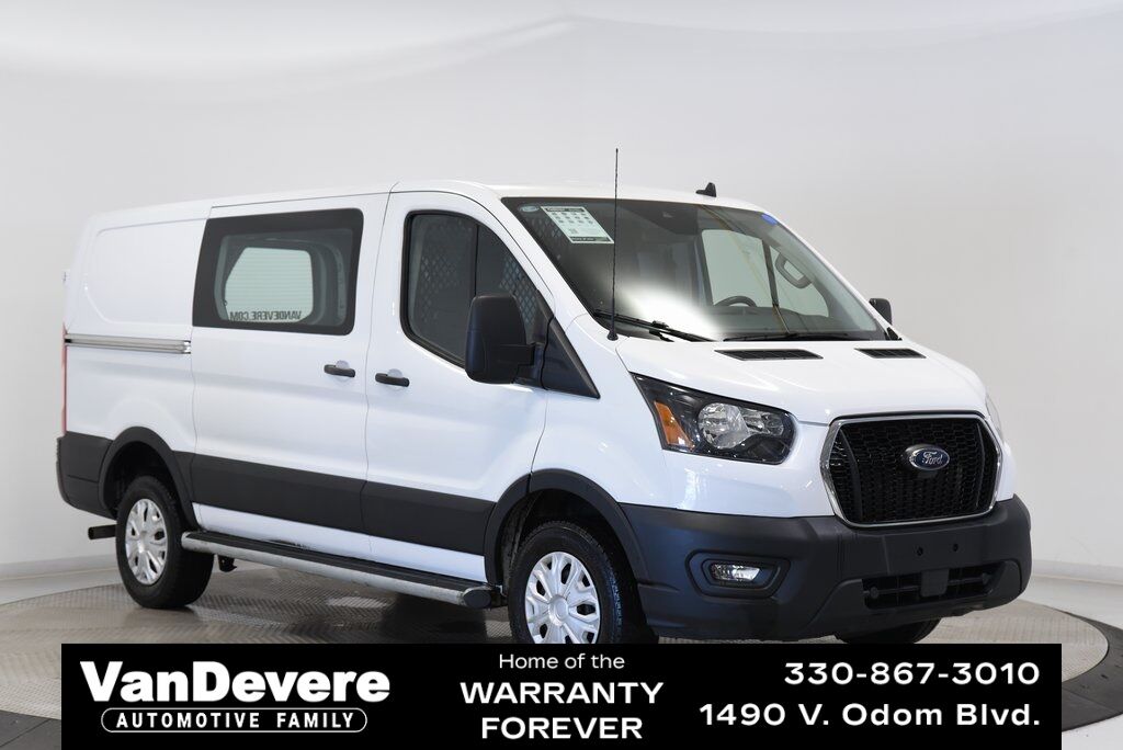 2024 Ford Transit-250 Base Akron