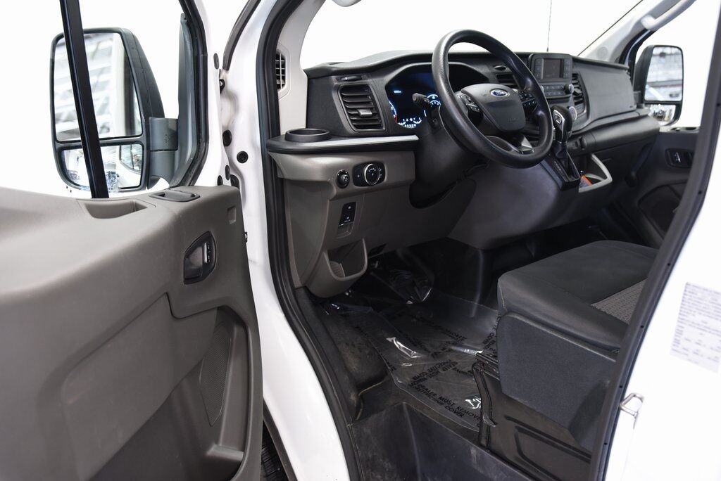 2024 Ford Transit-250 Base Akron