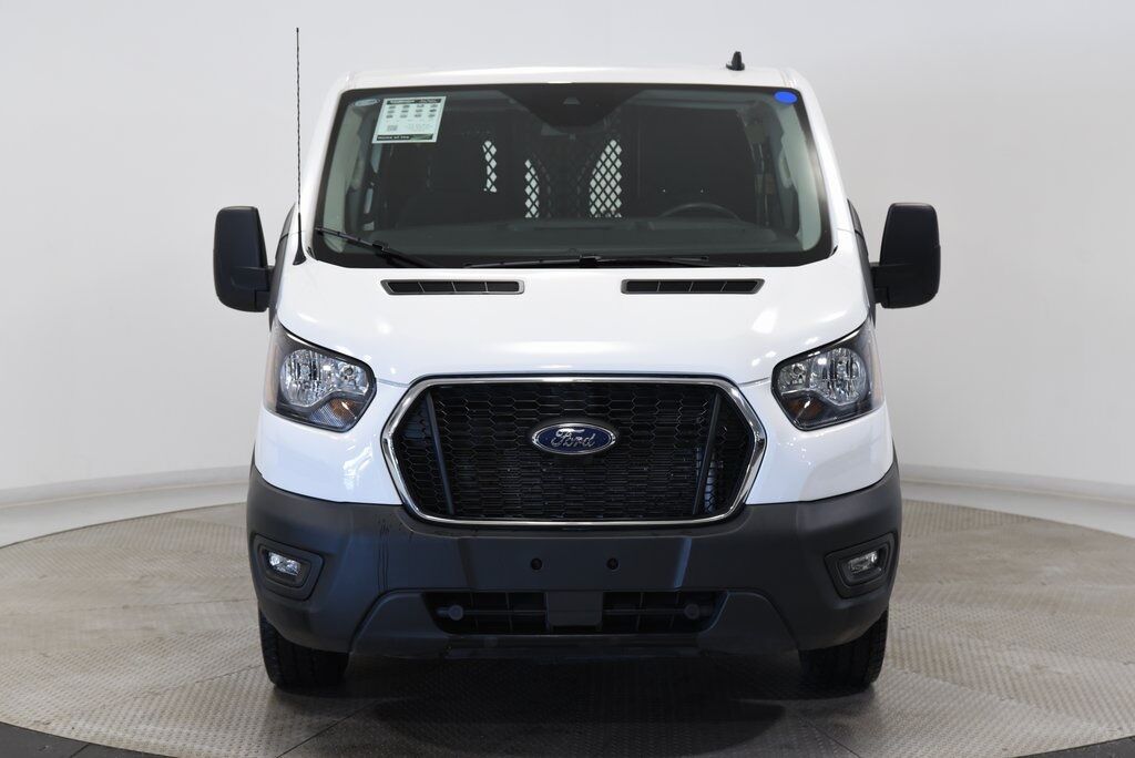 2024 Ford Transit-250 Base Akron