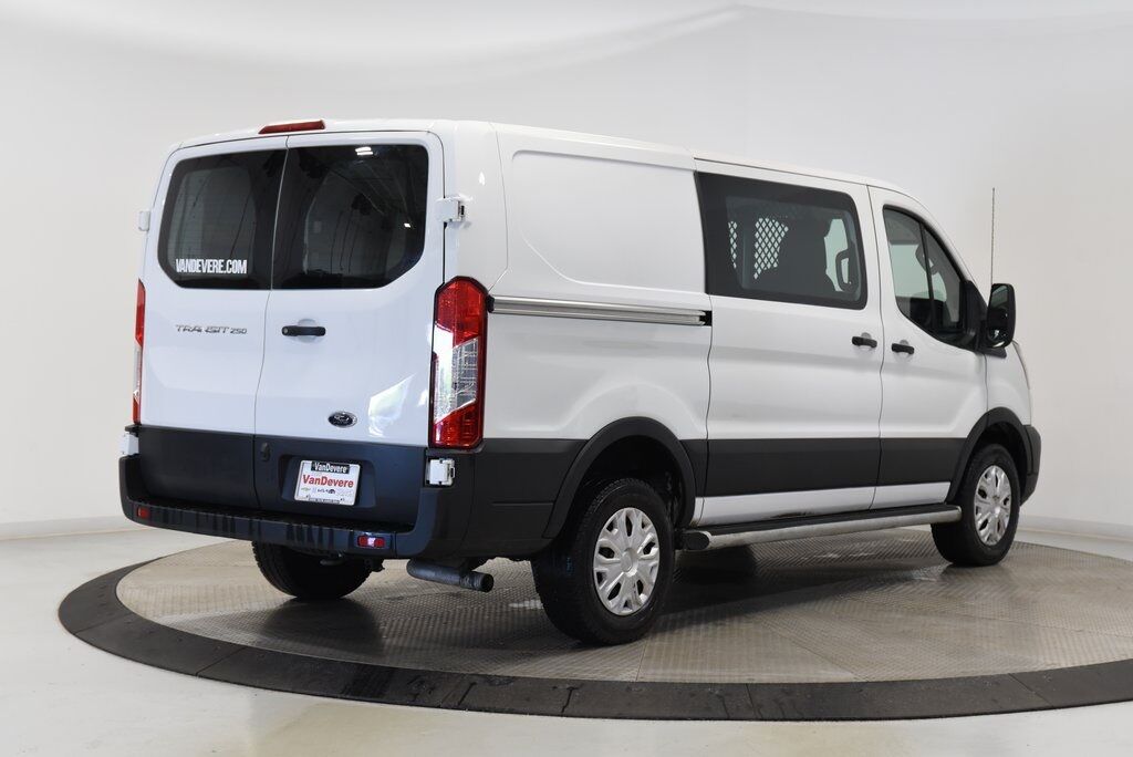 2024 Ford Transit-250 Base Akron