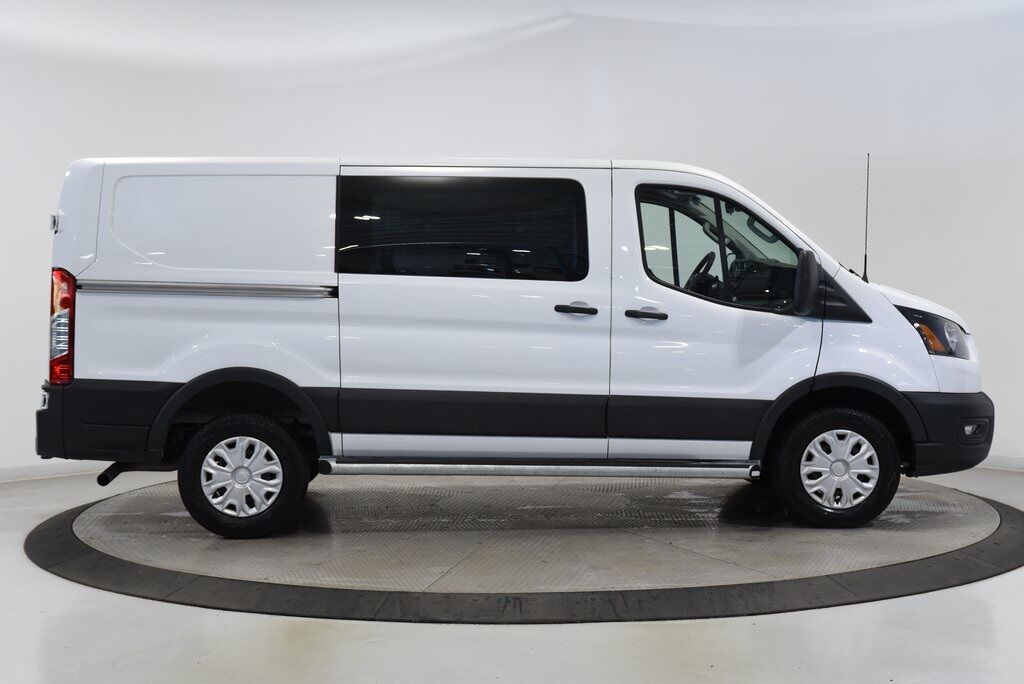 2024 Ford Transit-250 Base Akron