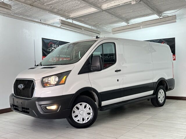 2024 Ford Transit-250 Base