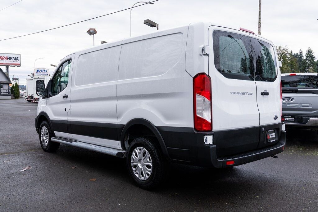 2024 Ford Transit-250 Base Milwaukie OR