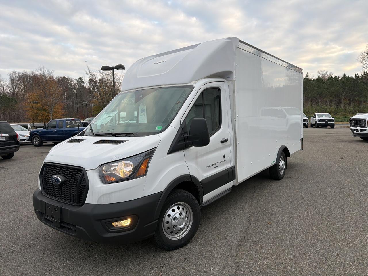 2024 Ford Transit-350