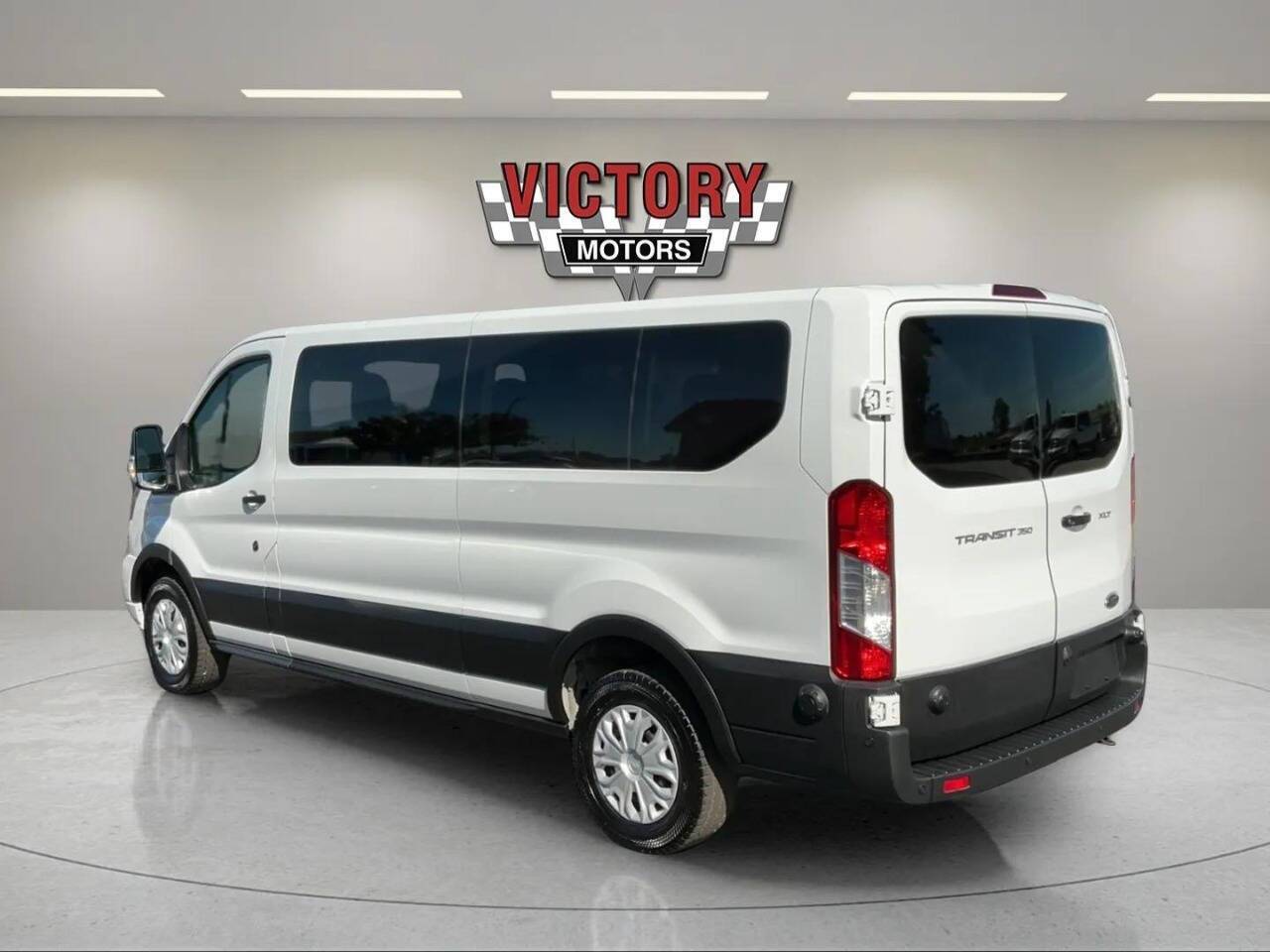 2024 Ford Transit 350 XLT 3dr LWB Low Roof Passenger Van Chesterfield MI