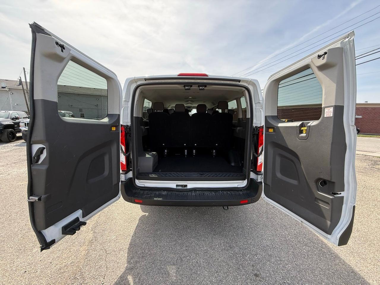 2024 Ford Transit-350 XLT Crestwood KY