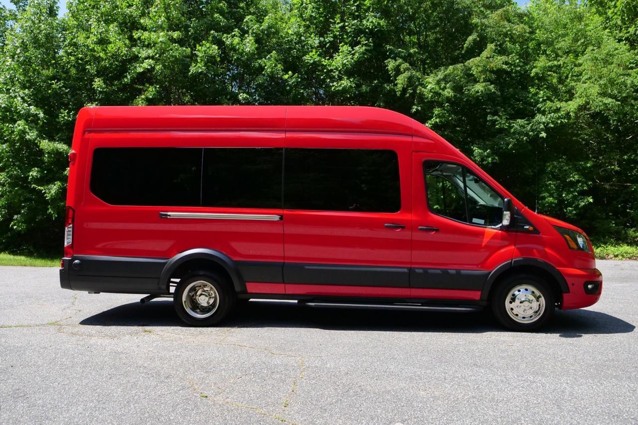 2024 Ford Transit 350HD XLT / High Roof / DRW / 15 Passenger Van! Lincolnton NC