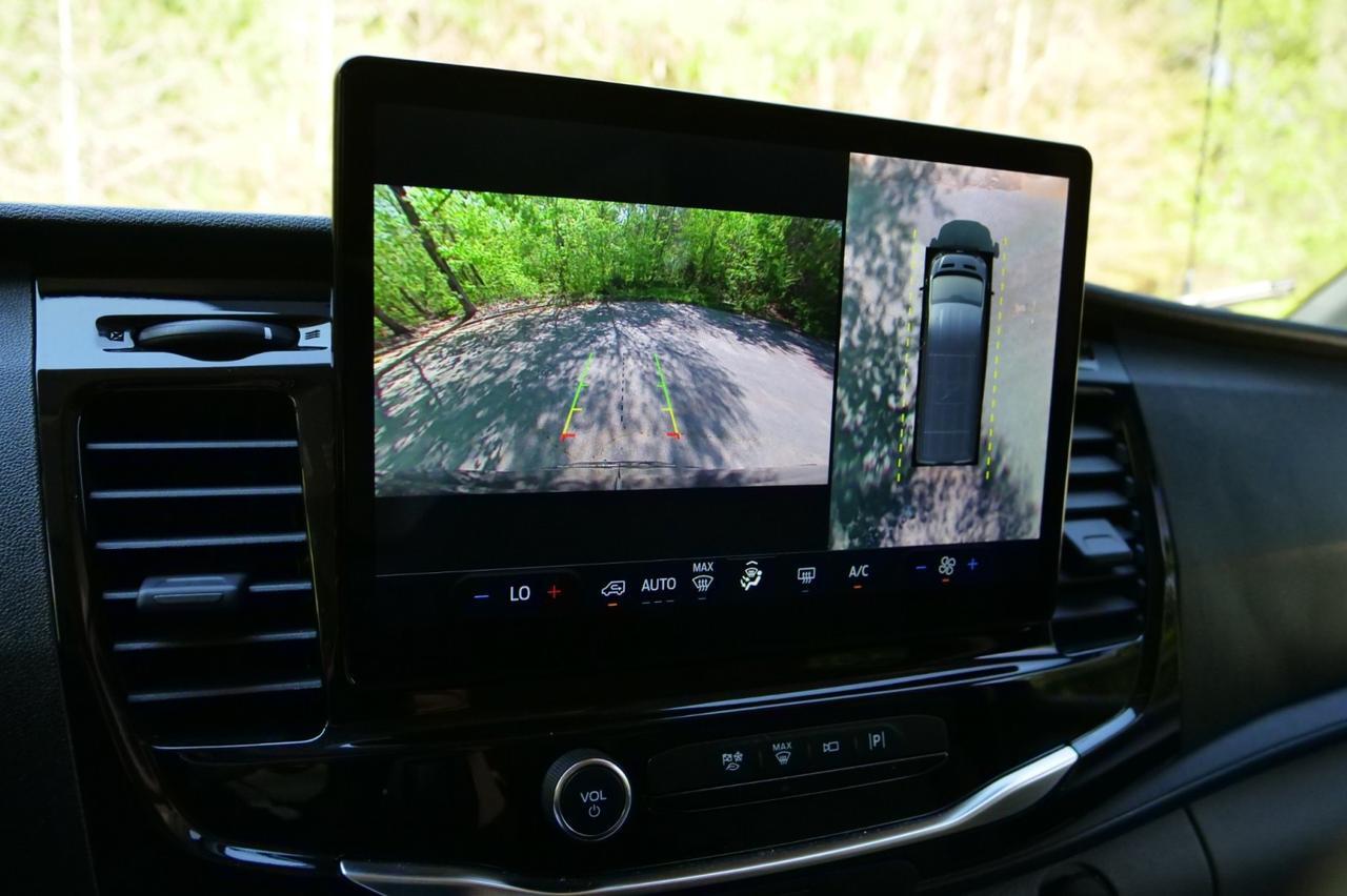 2024 Ford Transit 350HD XLT / High Roof / DRW / Passenger Van / Rear AC! Lincolnton NC