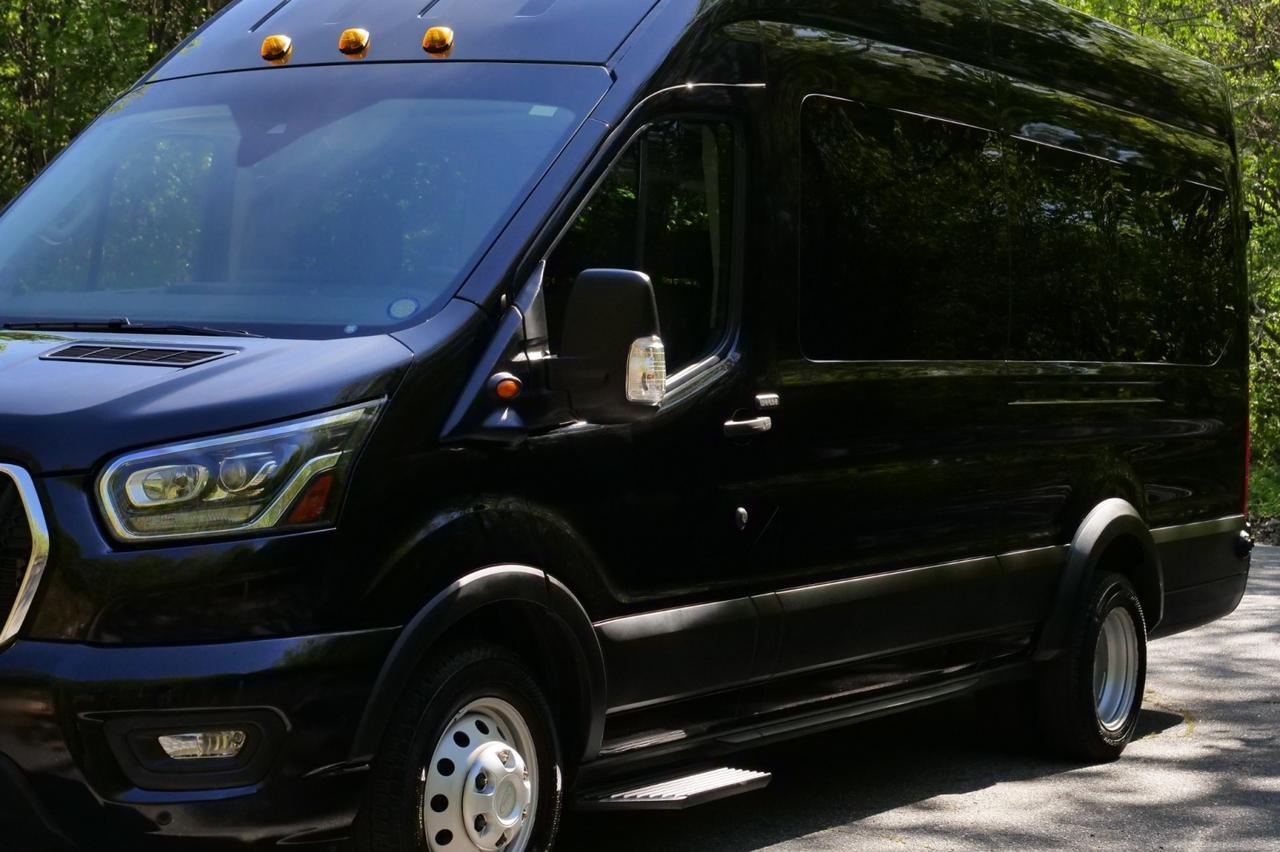 2024 Ford Transit 350HD XLT / High Roof / DRW / Passenger Van / Rear AC! Lincolnton NC