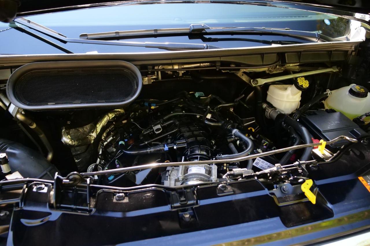 2024 Ford Transit 350HD XLT / High Roof / DRW / Passenger Van / Rear AC! Lincolnton NC