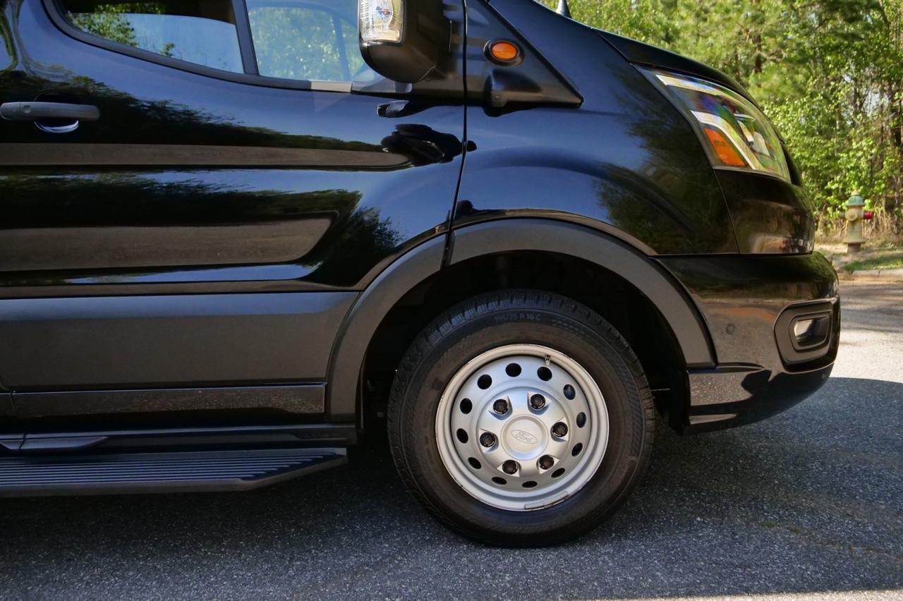 2024 Ford Transit 350HD XLT / High Roof / DRW / Passenger Van / Rear AC! Lincolnton NC