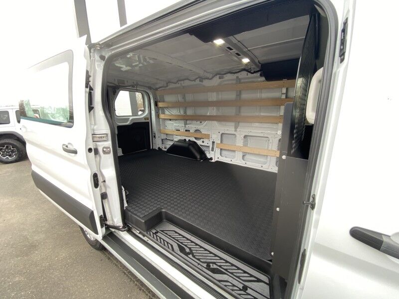 2024 Ford Transit Cargo Van Bristol  PA