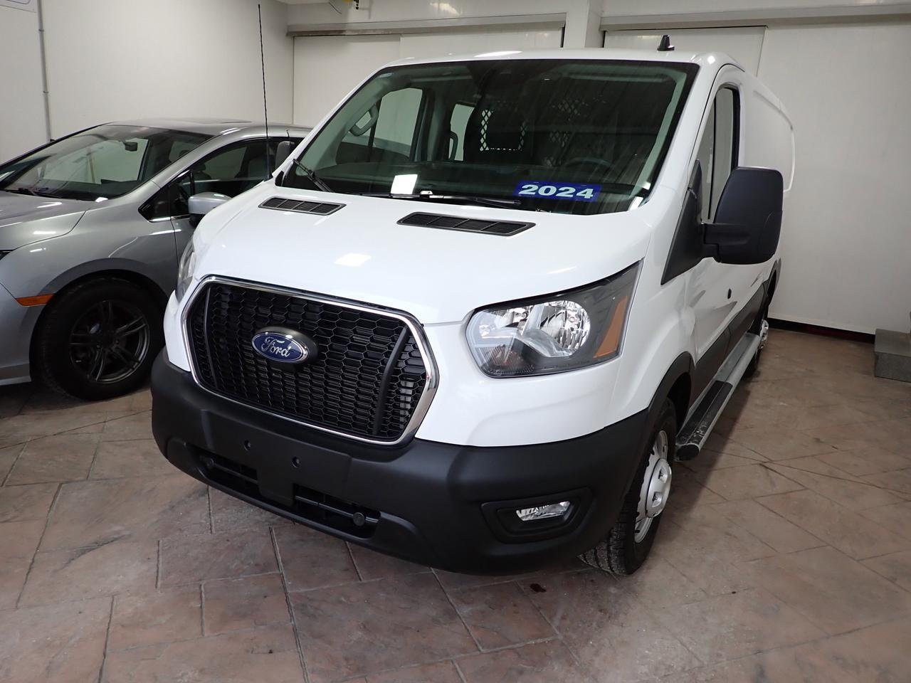 2024 Ford Transit Cargo Van 250 VAN LOW ROOF AWD Listowel ON