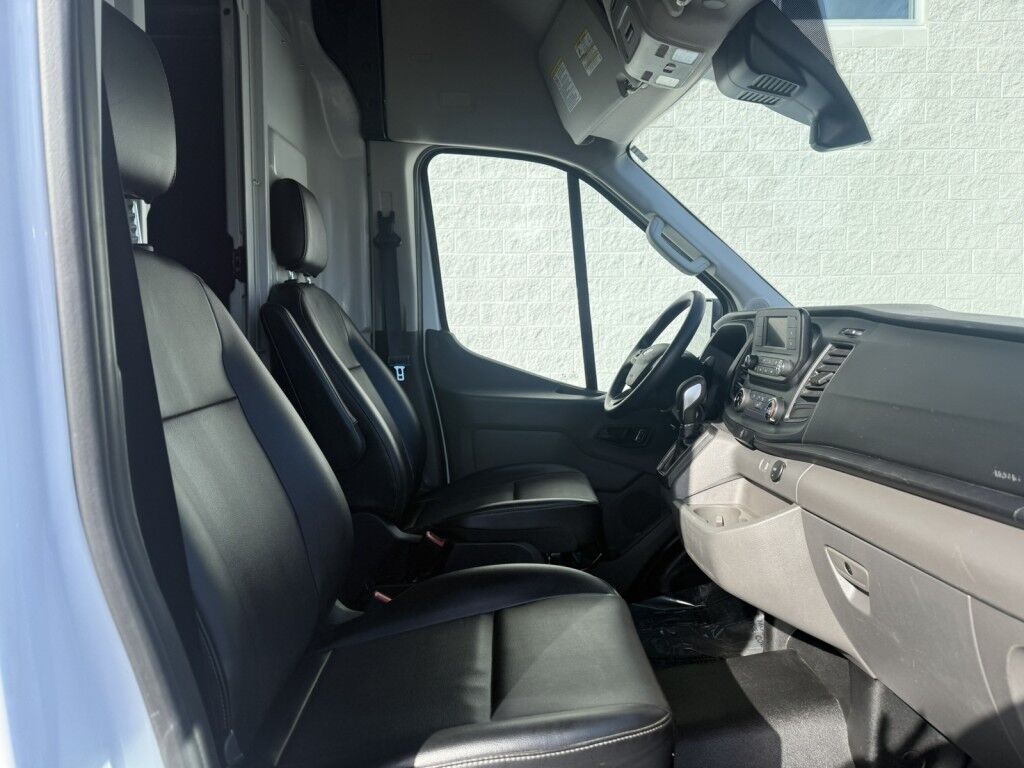 2024 Ford Transit Cargo Van T-250 148 Hi Rf 9070 GVWR RWD Maumee OH