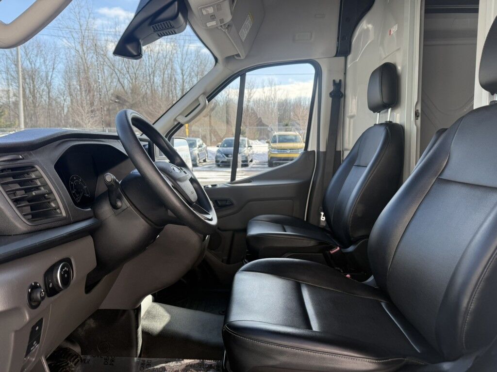2024 Ford Transit Cargo Van T-250 148 Hi Rf 9070 GVWR RWD Maumee OH