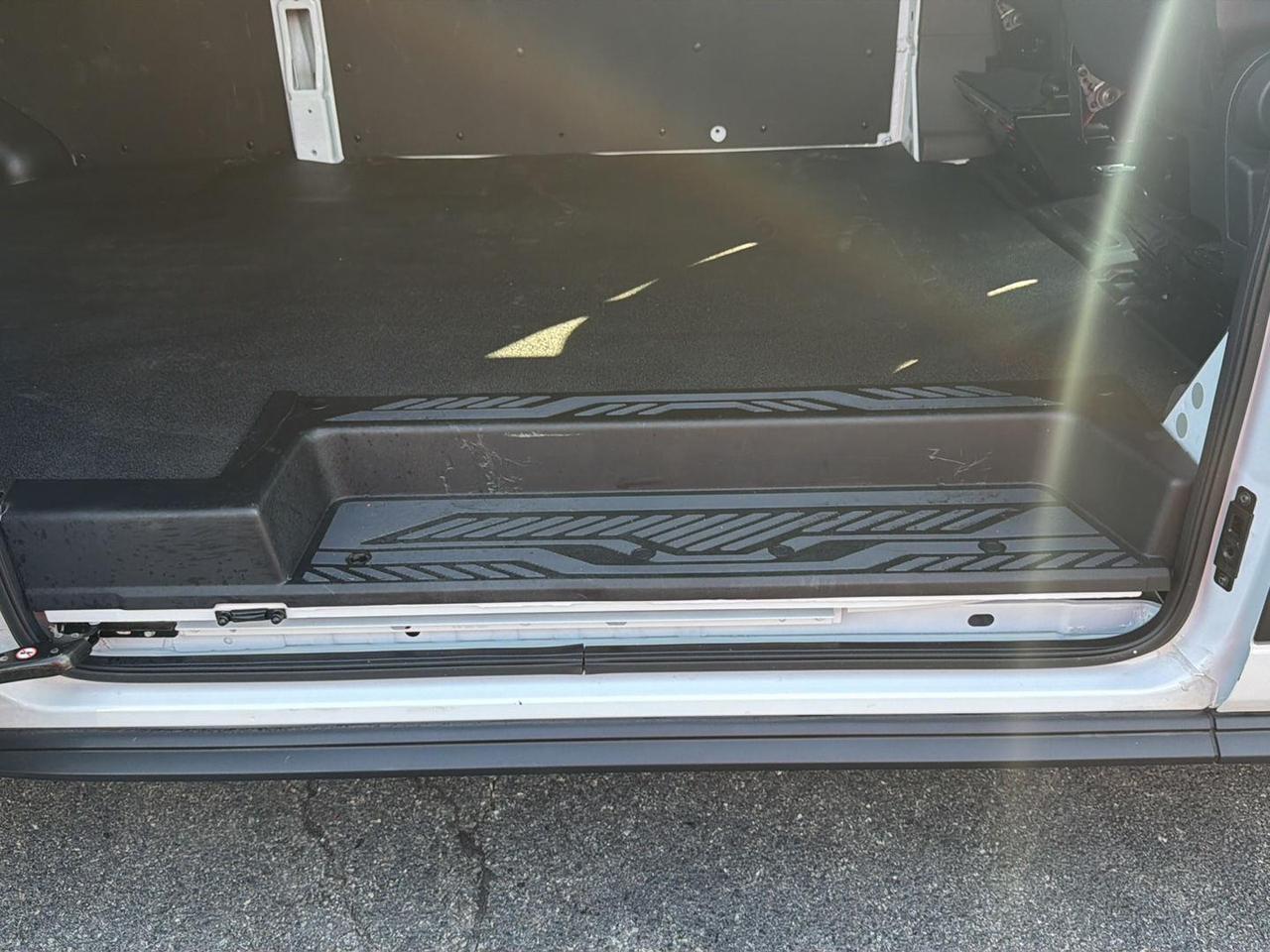 2024 Ford Transit Cargo Van T-250 148" MED RF 90 Gaithersburg MD