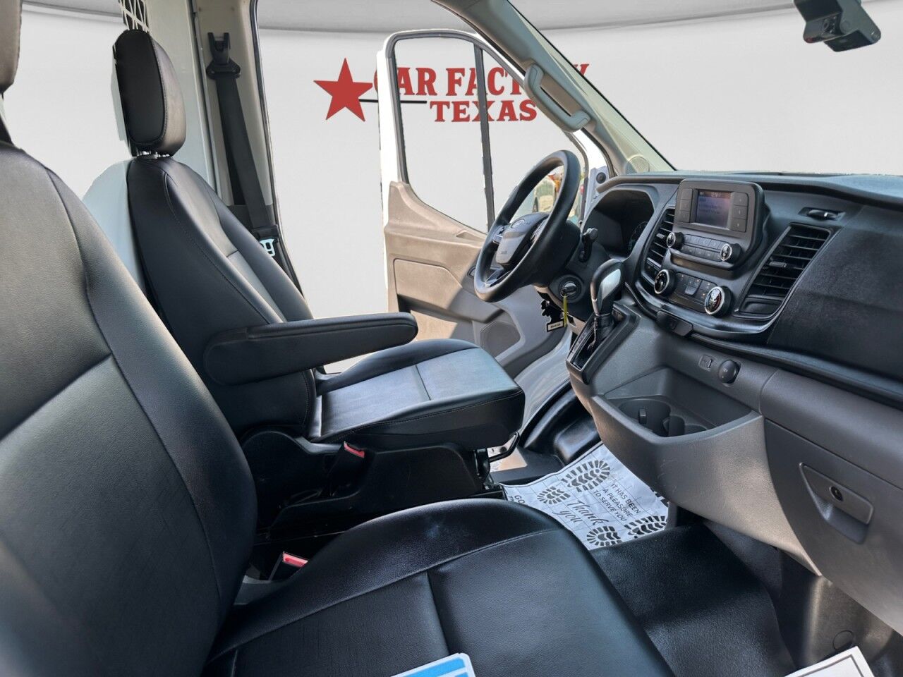 2024 Ford Transit Cargo Van T-250 148" Med Rf 9070 GVWR RWD Lancaster TX