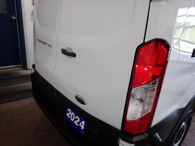 2024 Ford Transit Cargo Van T-250 LEATHER Listowel ON