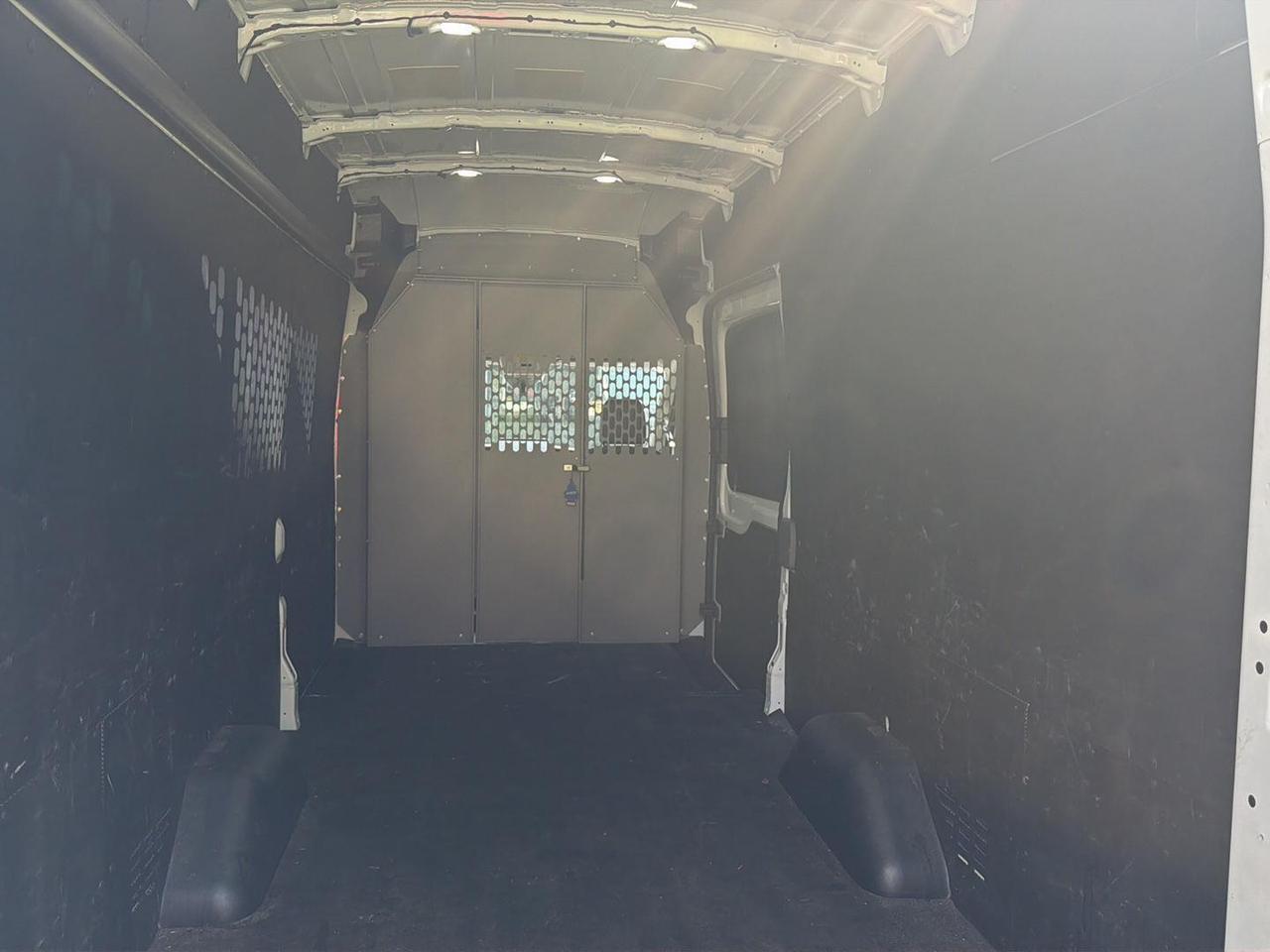 2024 Ford Transit Cargo Van T-350 148" EL HI RF 9500 GVWR RWD Gaithersburg MD