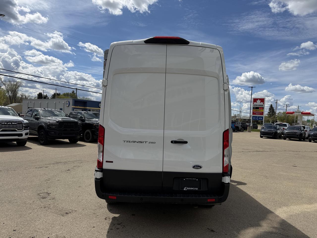 2024 Ford Transit Cargo Van T350HD RWD | 148IN Medium Roof | V6 | Low KMs | Bluetooth | Rearview Camera | Keyless Entry Redwater AB
