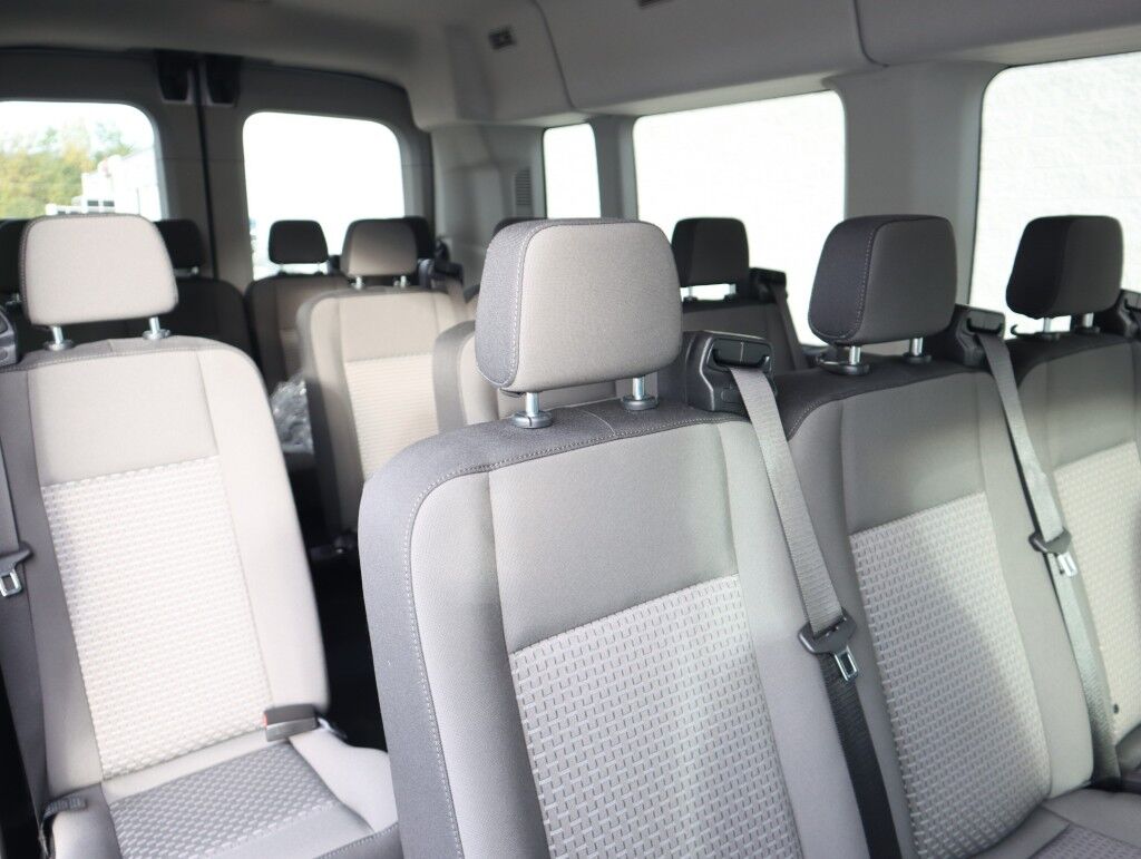 2024 Ford Transit Passenger T-350 AWD Med Roof 15 Passenger Maumee OH