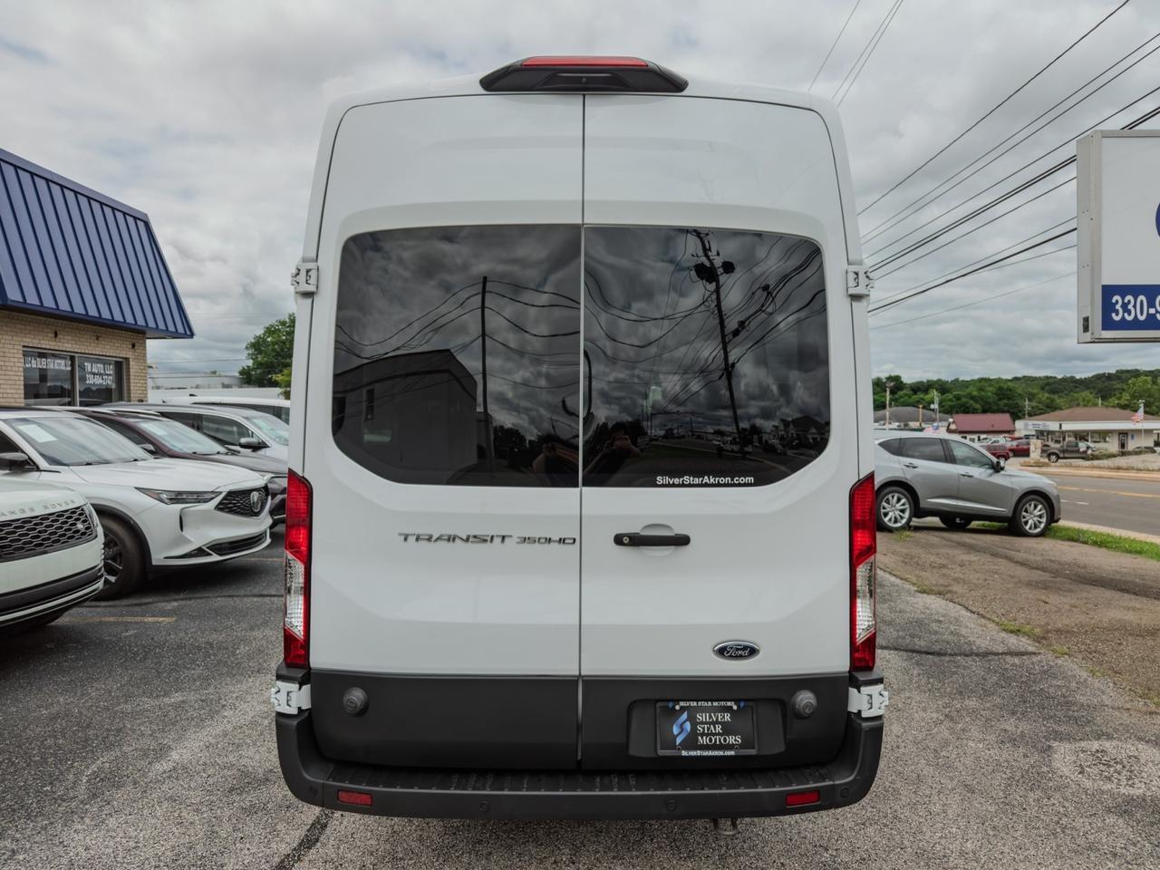 2024 Ford Transit Passenger Wagon T-350 HD XL High Roof Tallmadge OH