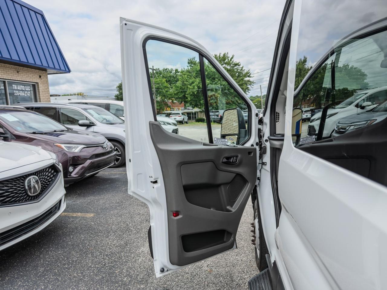 2024 Ford Transit Passenger Wagon T-350 HD XL High Roof Tallmadge OH