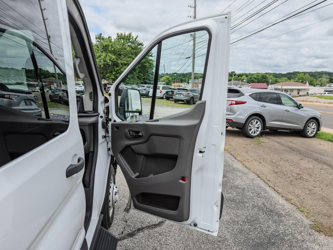 2024 Ford Transit Passenger Wagon T-350 HD XL High Roof Tallmadge OH