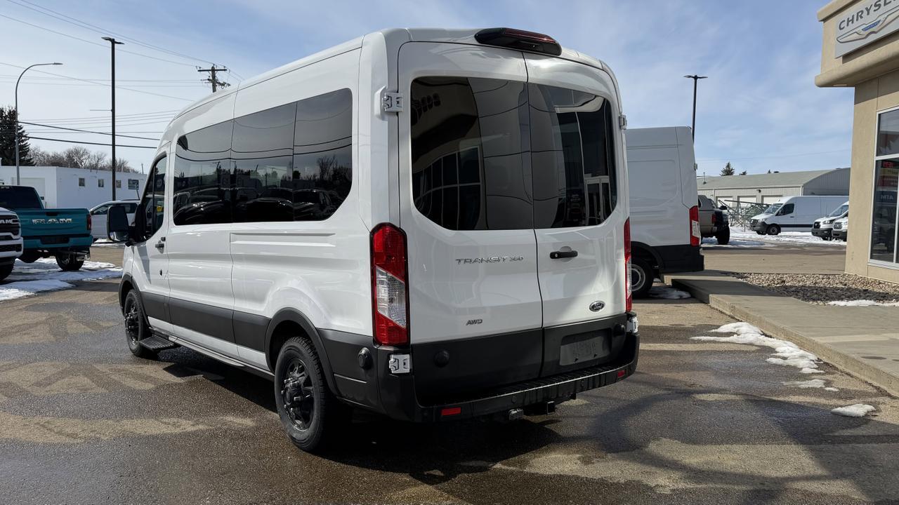 2024 Ford Transit Passenger Wagon T350 AWD V6 | Low KMs | 3rd Row Seating | Keyless Entry | Towing Redwater AB