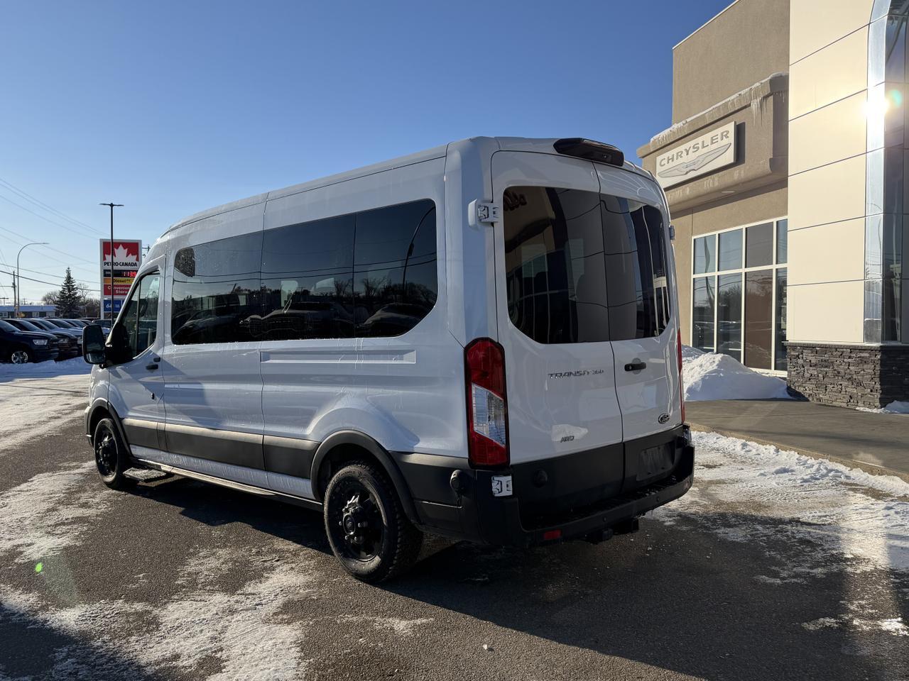 2024 Ford Transit Passenger Wagon T350 AWD V6 | Low KMs | 3rd Row Seating | Keyless Entry | Towing Redwater AB