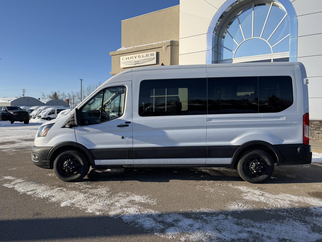 2024 Ford Transit Passenger Wagon T350 AWD V6 | Low KMs | 3rd Row Seating | Keyless Entry | Towing Redwater AB