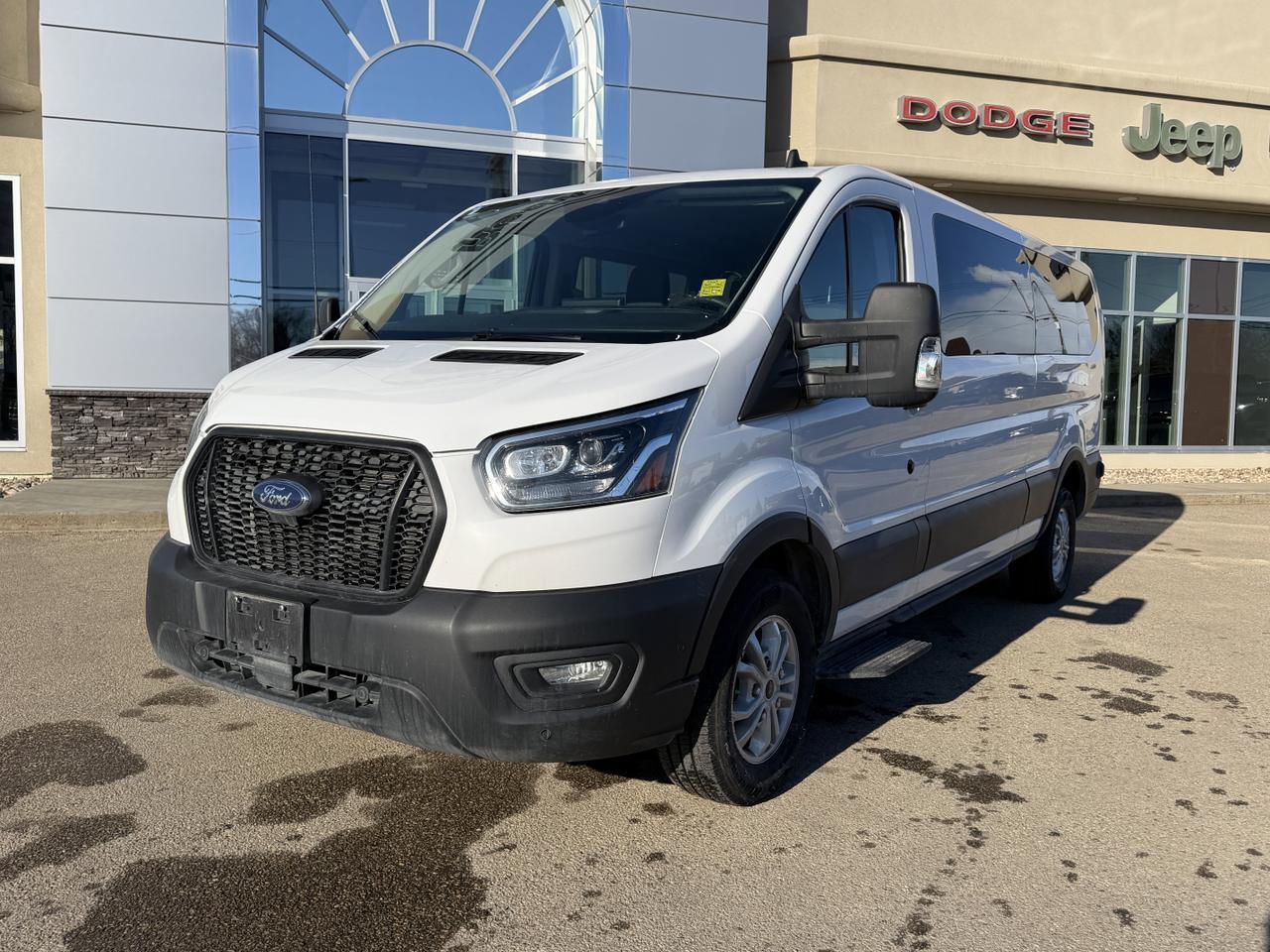 2024 Ford Transit Passenger Wagon T350 RWD | V6 | Low KMS | 3rd Row Seating | Keyless Entry | Towing Capability Redwater AB