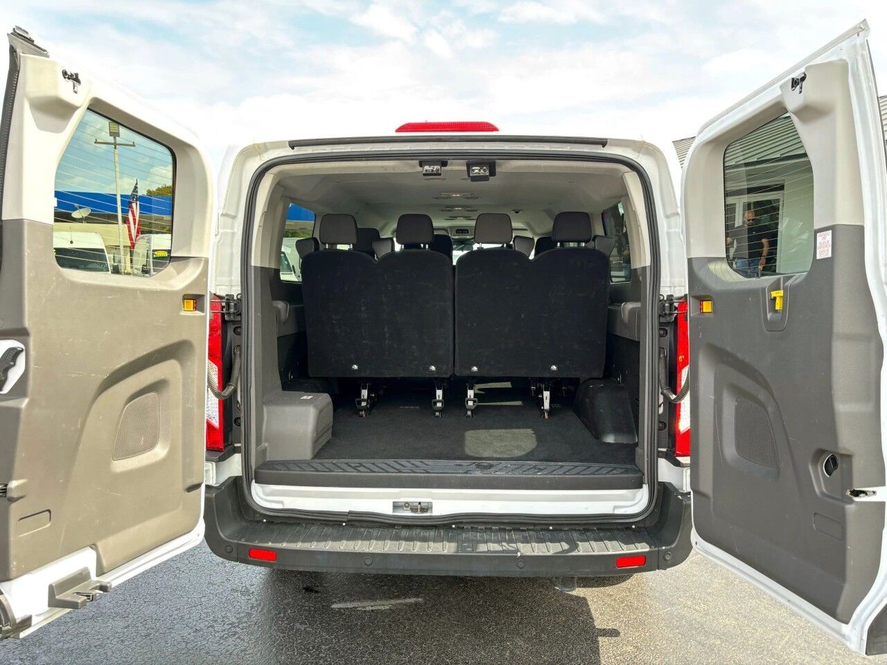 2024 Ford Transit Passenger Wagon XL Hialeah FL